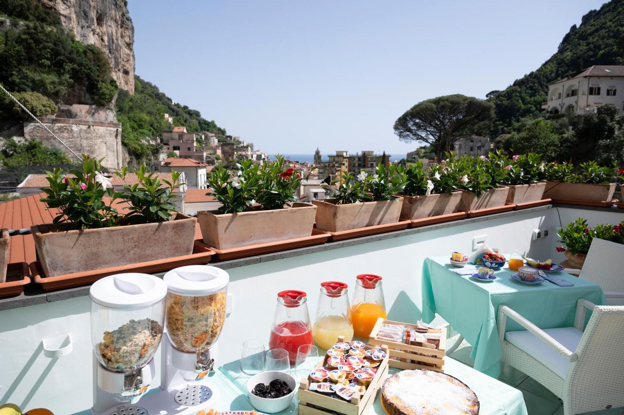 Valle D'Amalfi Suites Exterior photo